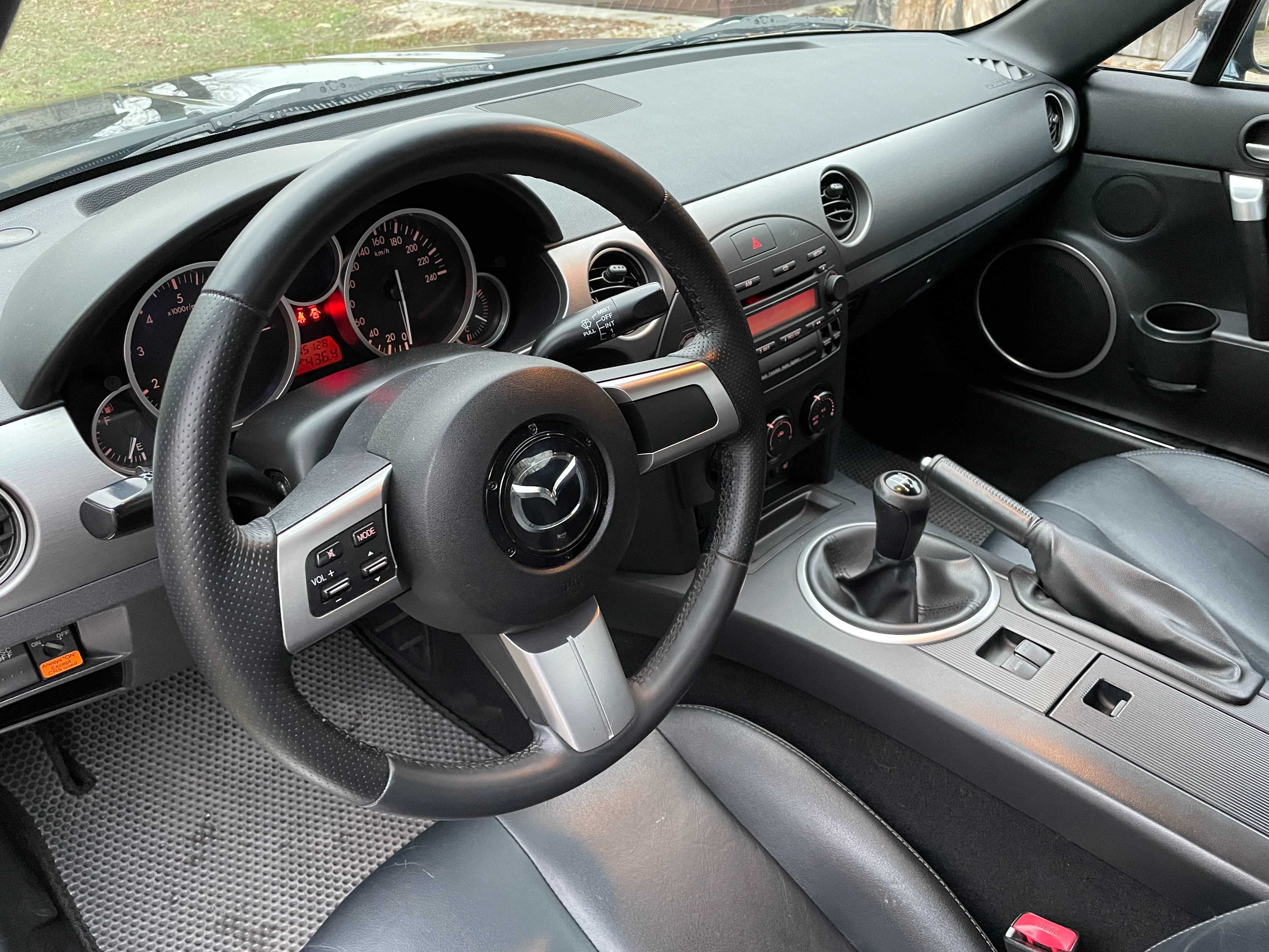 Mazda MX-5 2005 1.8 126KM
