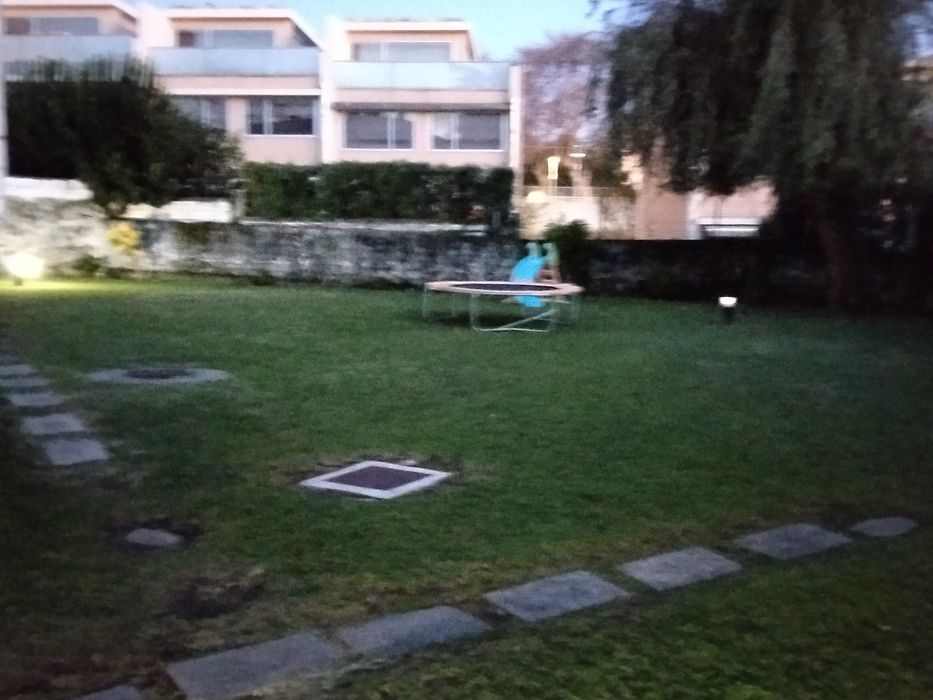 Alugo apartamento T2