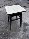 Taboret kuchenny ze schowkiem vintage