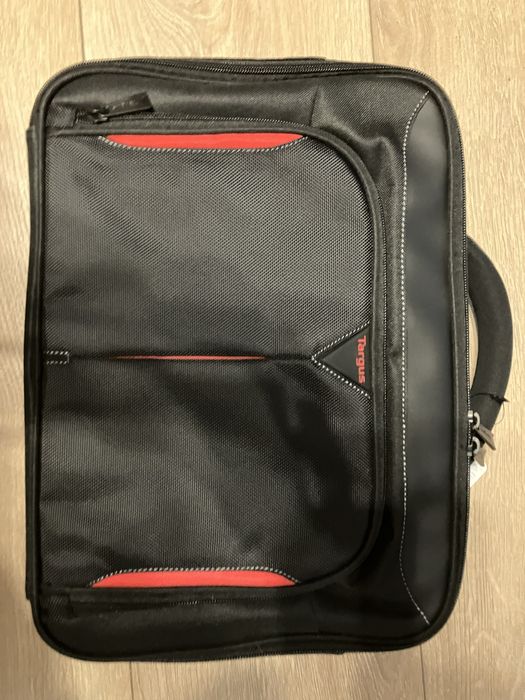 Nowa torba na laptopa Targus