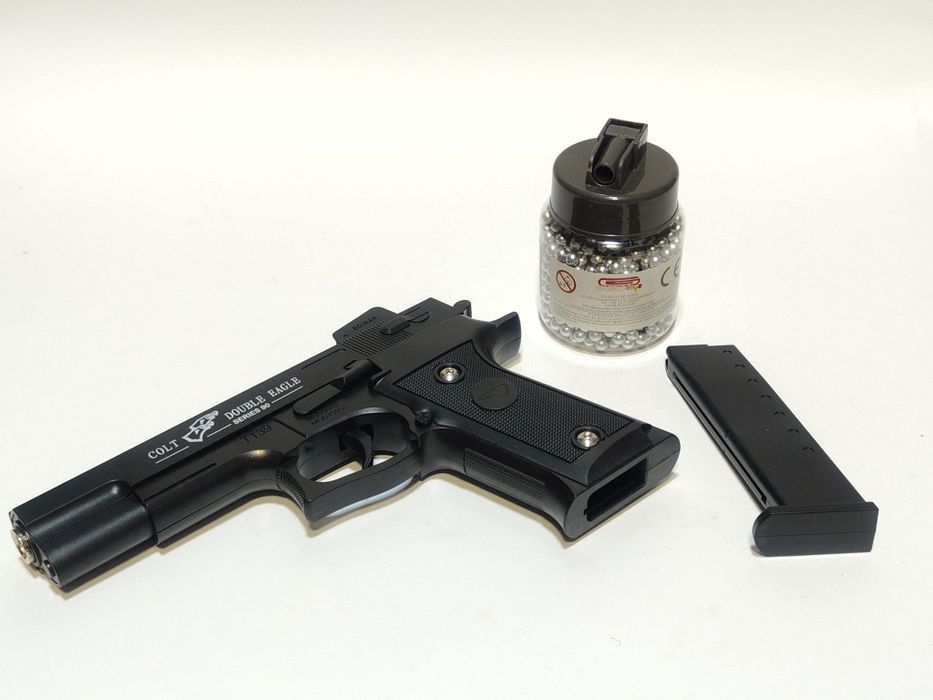 Pistolet na kulki imitacja prawdziwej broni plus plastikowe kulki