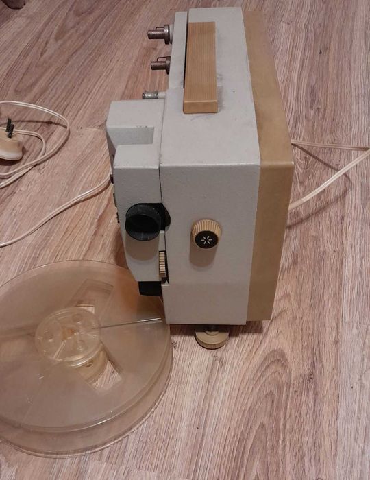 Projektor filmowy 8/8super