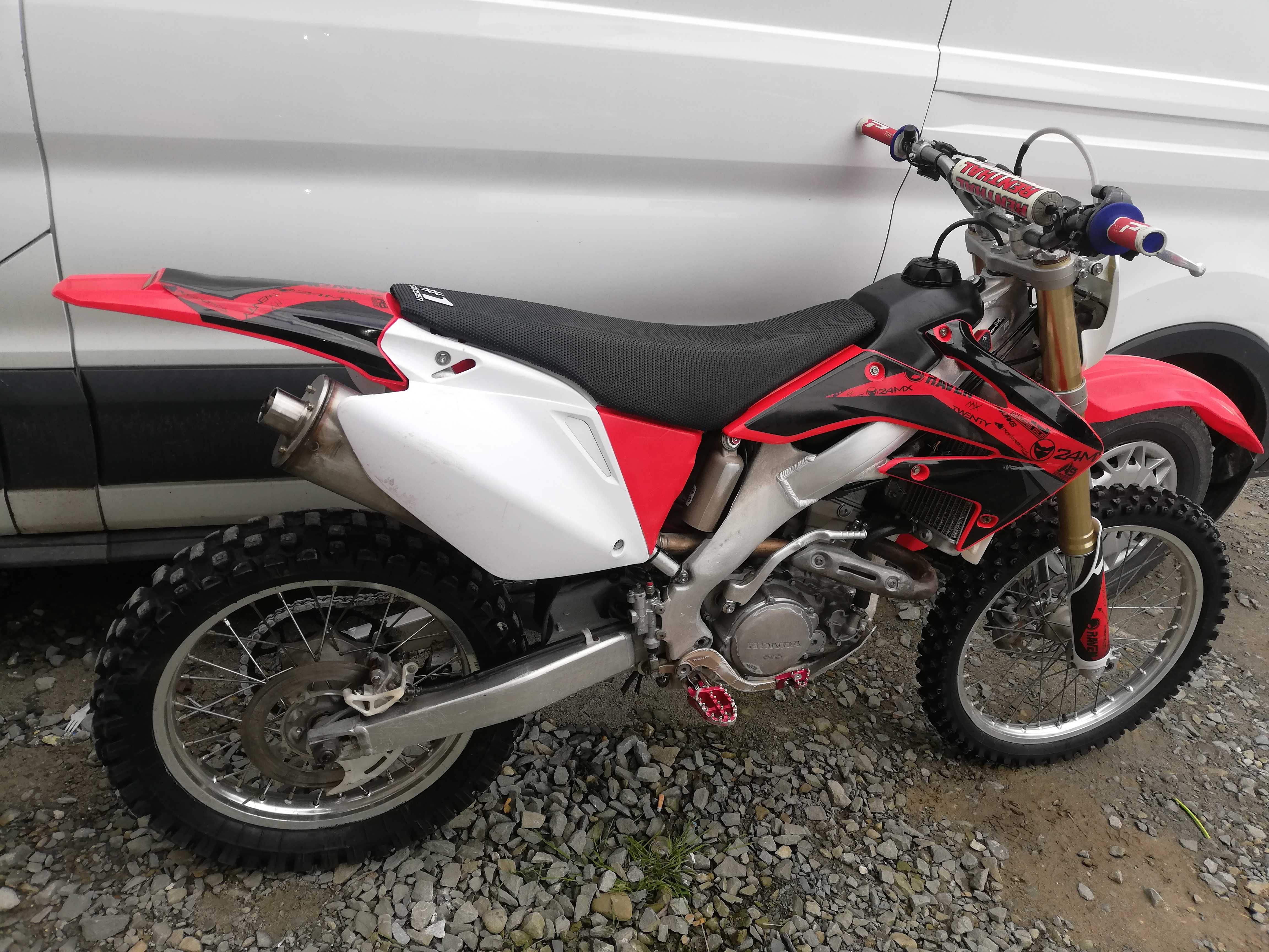 Honda crf 250 x enduro dokumenty 14r stan bdb rozrusznik