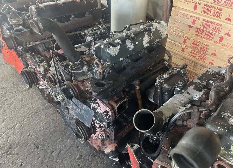 Silnik Ursus Zetor 4 cylindrowy Nowy TYP 80 KM 10 Sztuk do Wyboru