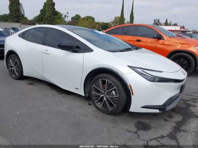 2024 Toyota Prius LIMITED AWD-E