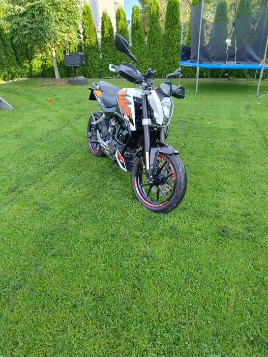 KTM Duke 125 bez wkładu