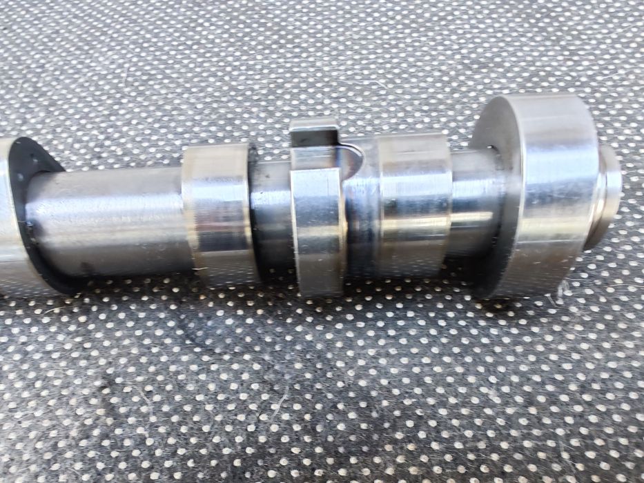 Распредвал GM 55576650 (впускной)