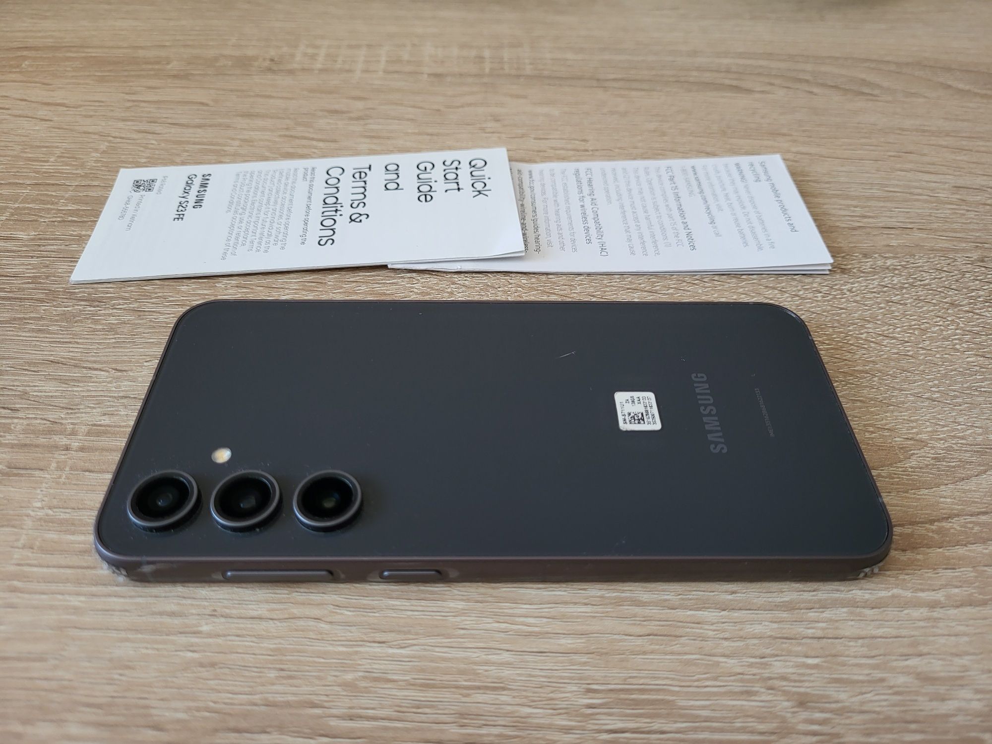 Samsung Galaxy S23 FE 5G Snapdragon Идеальное состояниие
