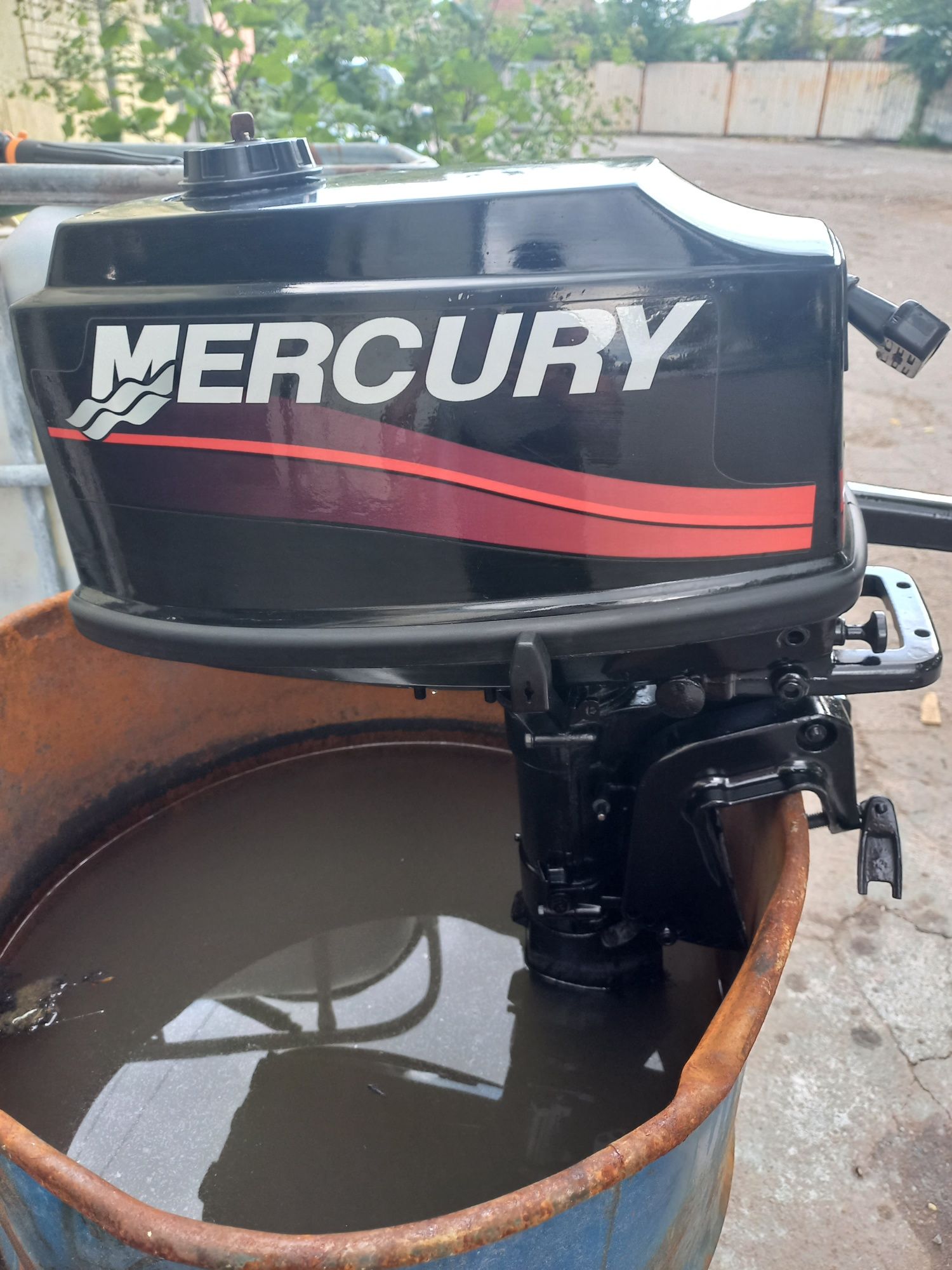 Лодочний Мотор Mercury 5