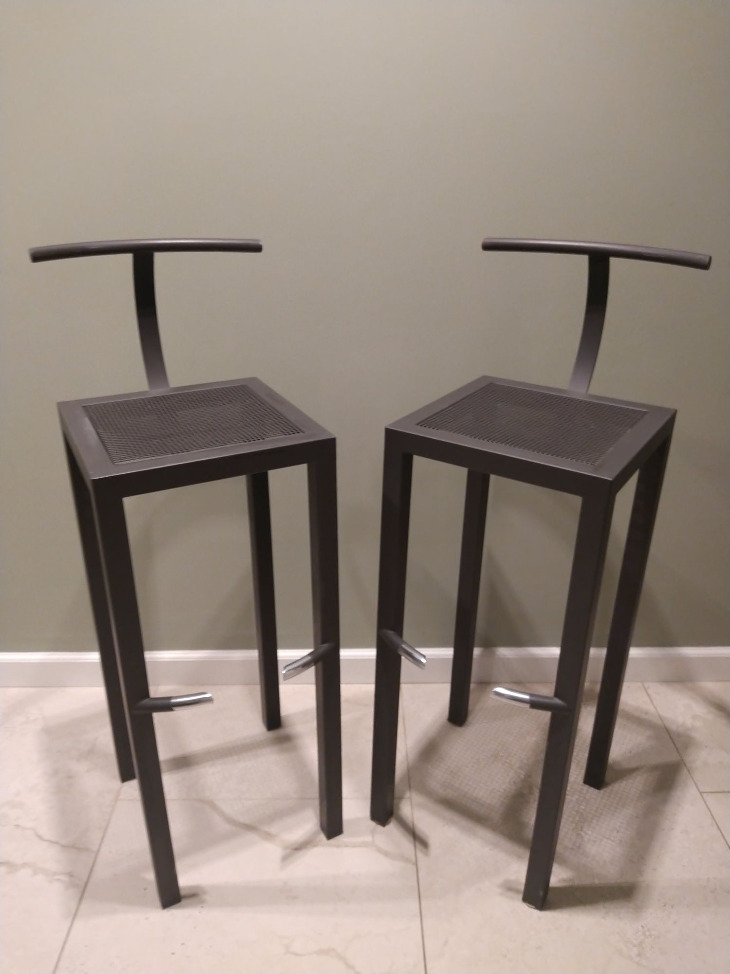 Philippe Starck hokery model Sarapis dla Driade lata 80