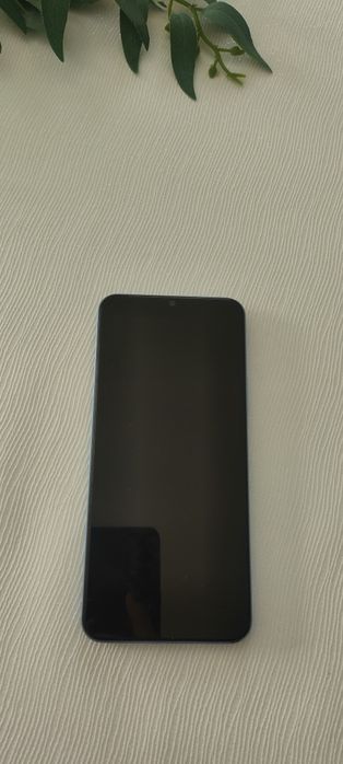 VIVO Y33S smartfon