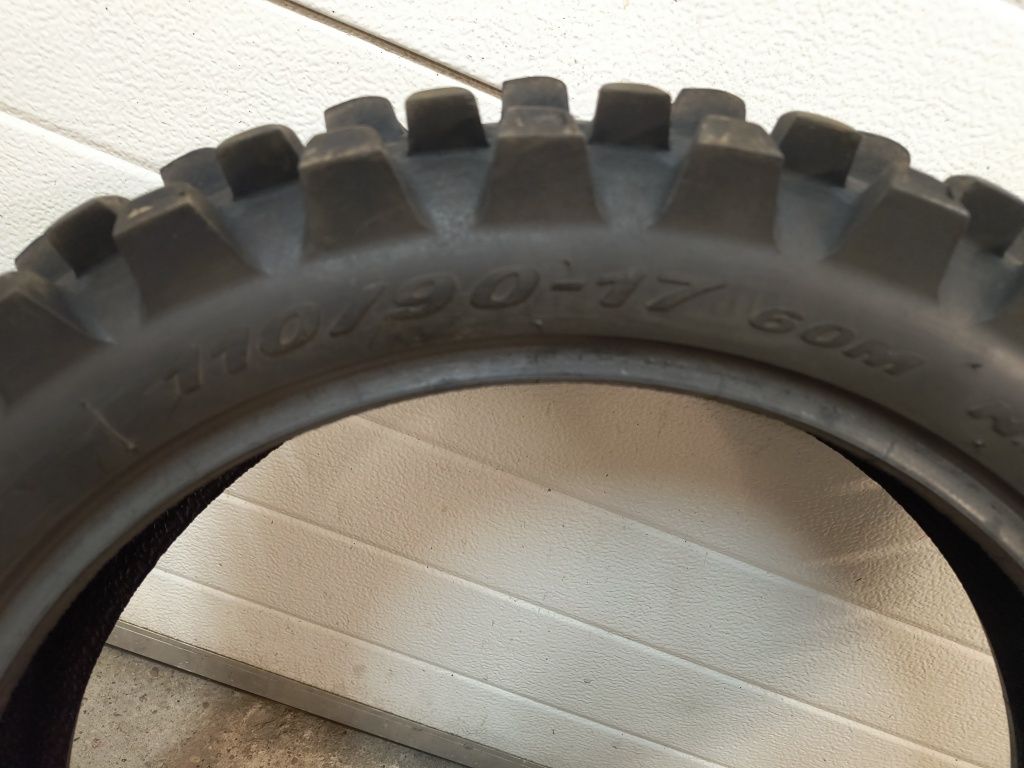 Opona Pirelli Skorpion Mx 110/90-17