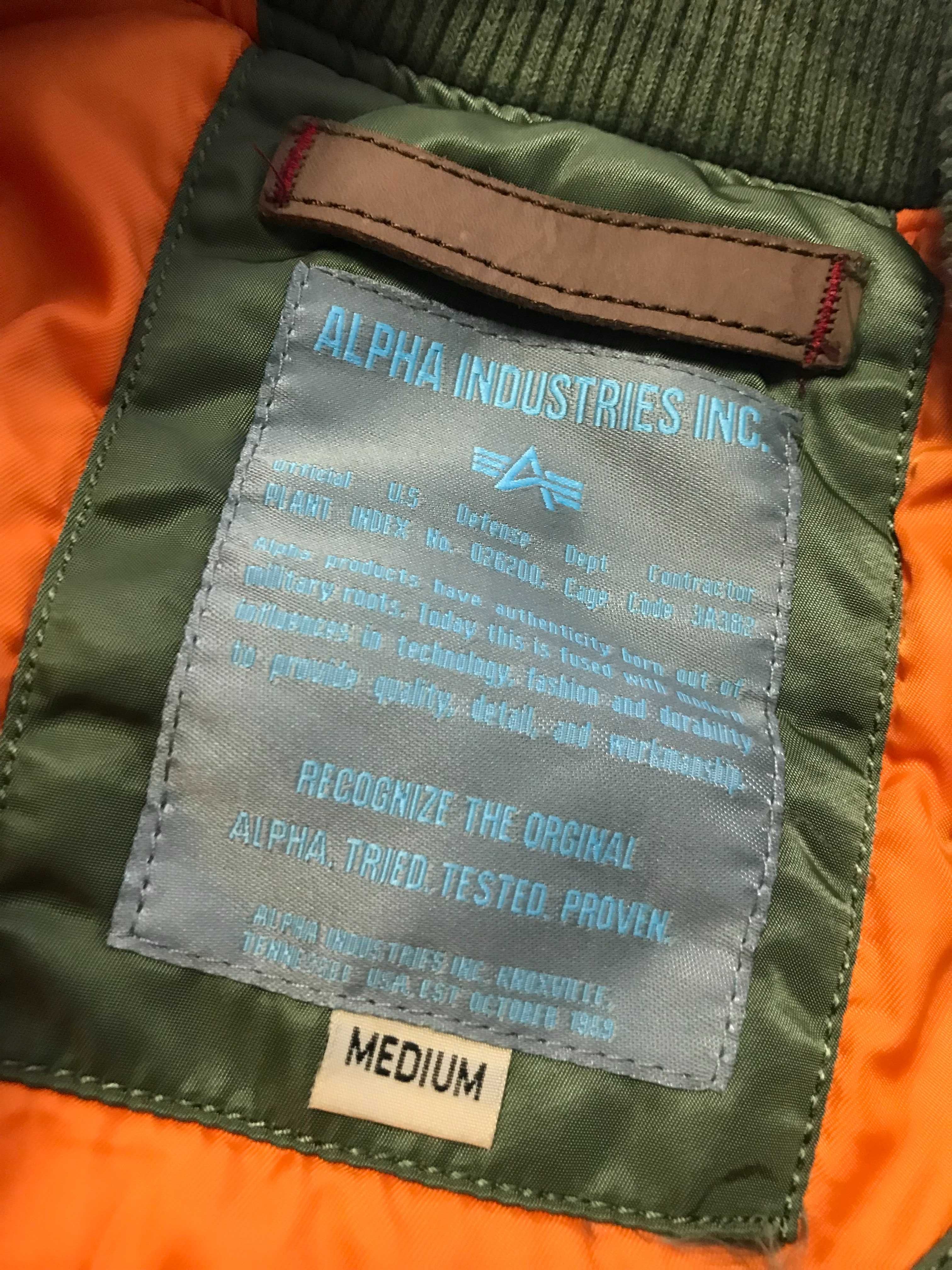 ALPHA INDUSTRIES r.M oryginalna kurtka bomberka damska zielona