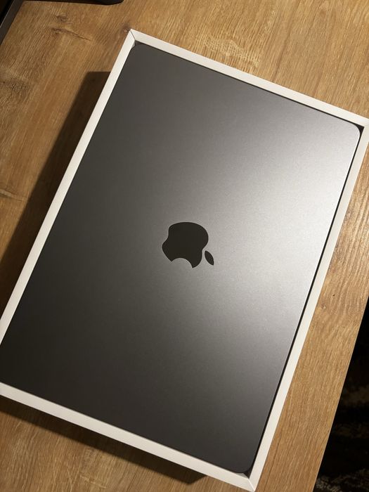 Vendo MacBook Air M2 como novo