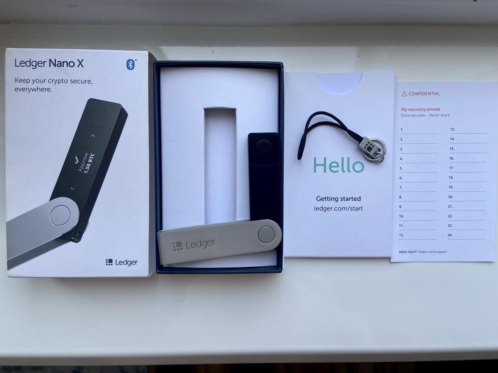 Криптогаманець Ledger Nano X black