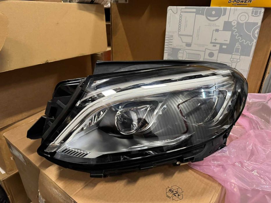 Фара левая светодиодная Led adaptive ML/GLE W166/C292: A1668200759