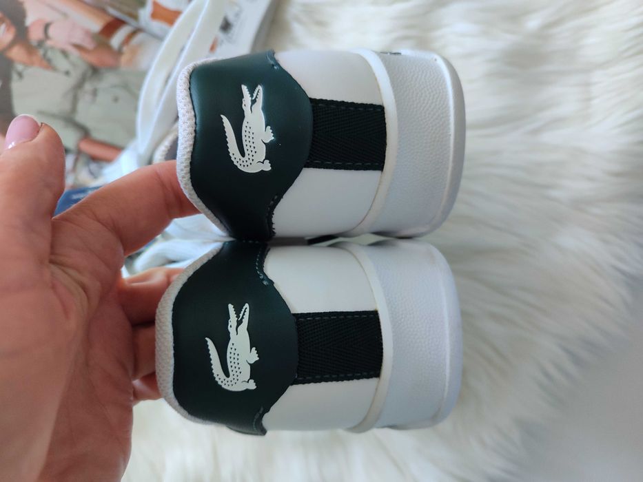 Lacoste новые женские кроссовки кросiвки