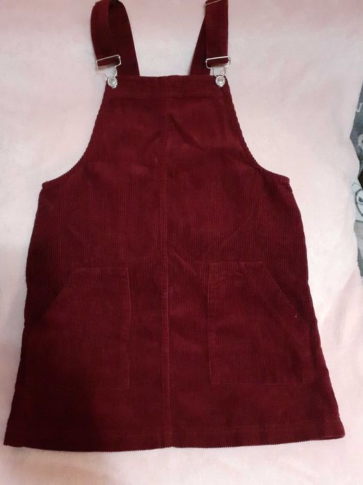 Spódniczka na szelkach Bershka