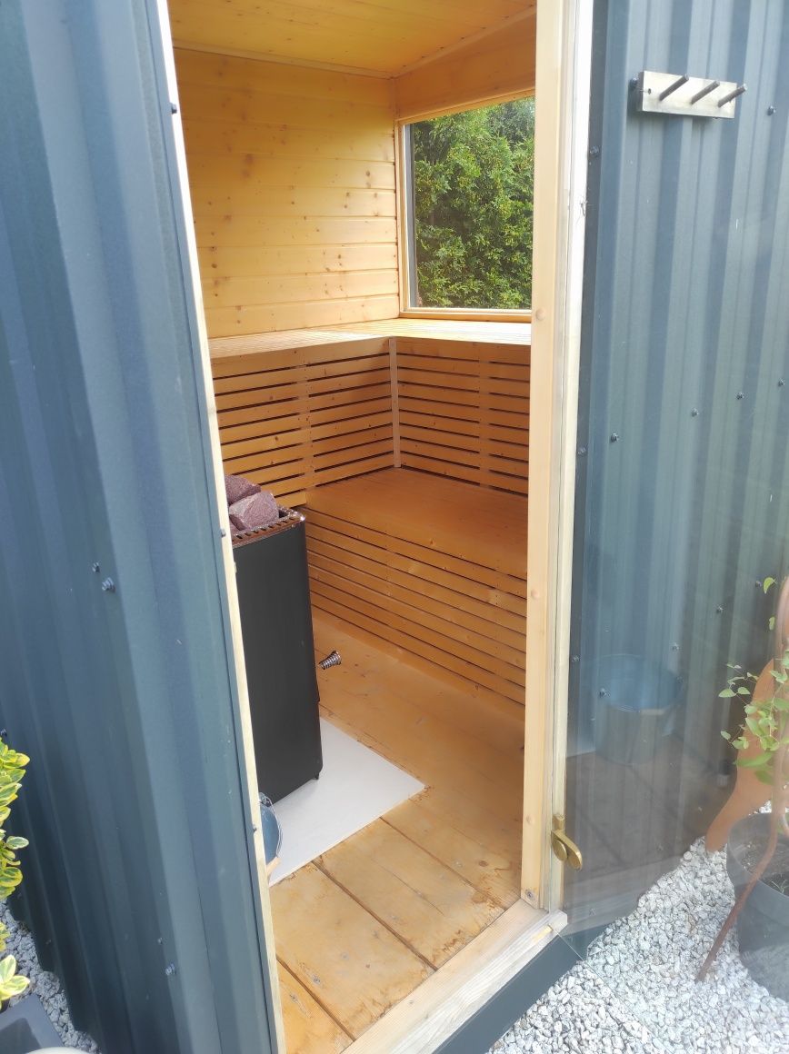 sauna sucha ogrodowa kompletna na drewno piec harvia