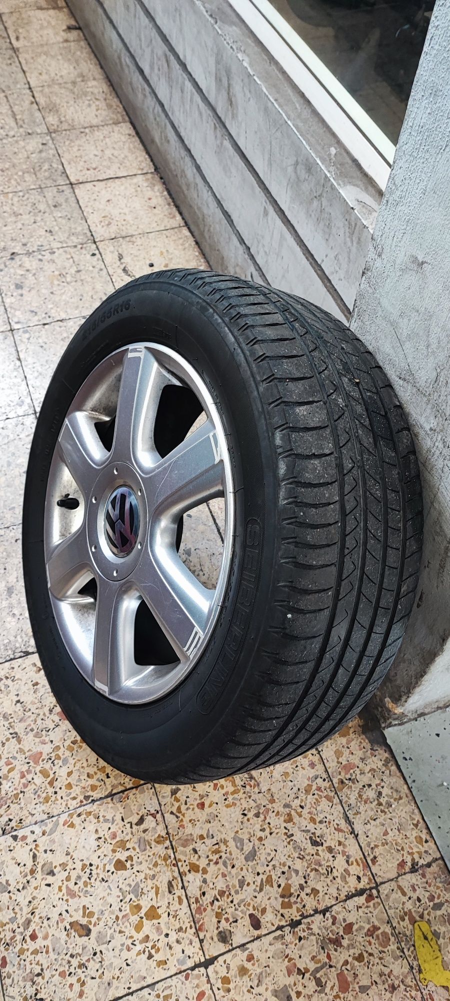 Vendo jantes originais VW 16