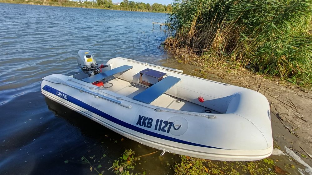 Човен GRAND C360 Двигун HONDA BF15