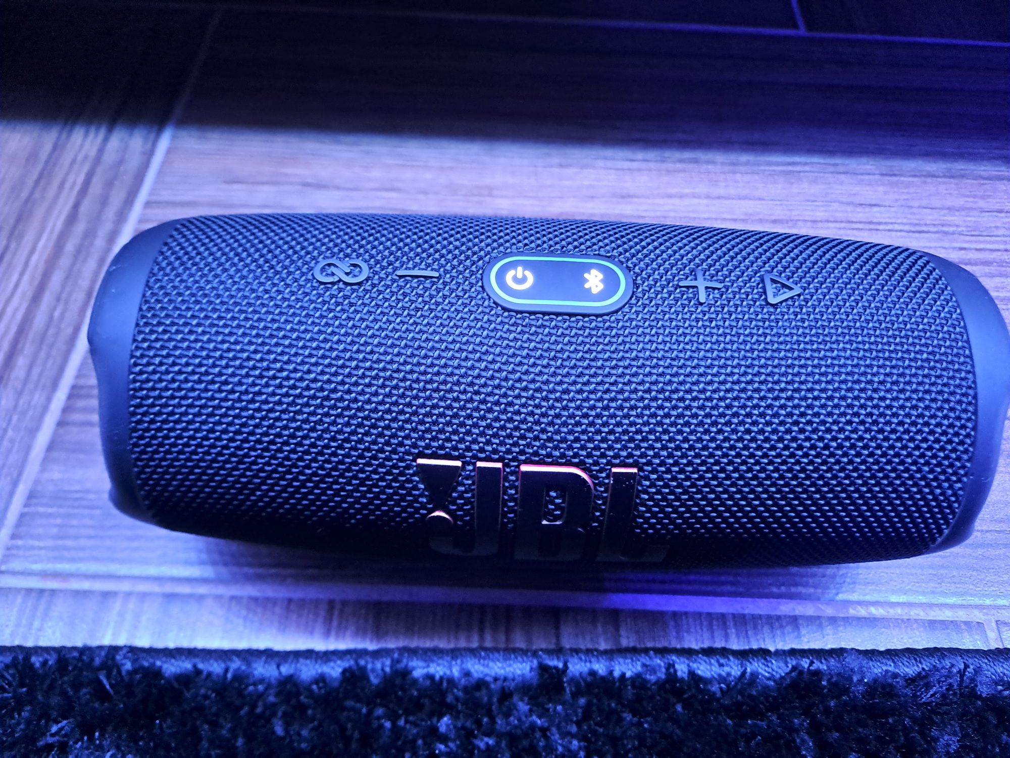 Coluna JBL charge 5 (nova)