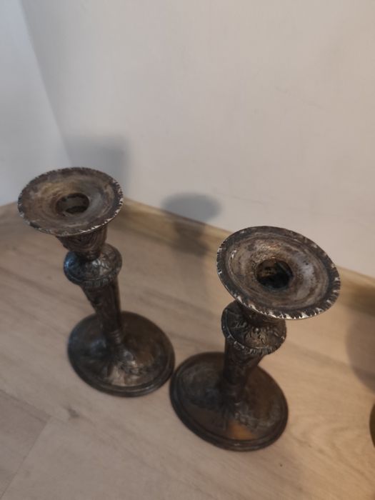 Świeczniki komplet