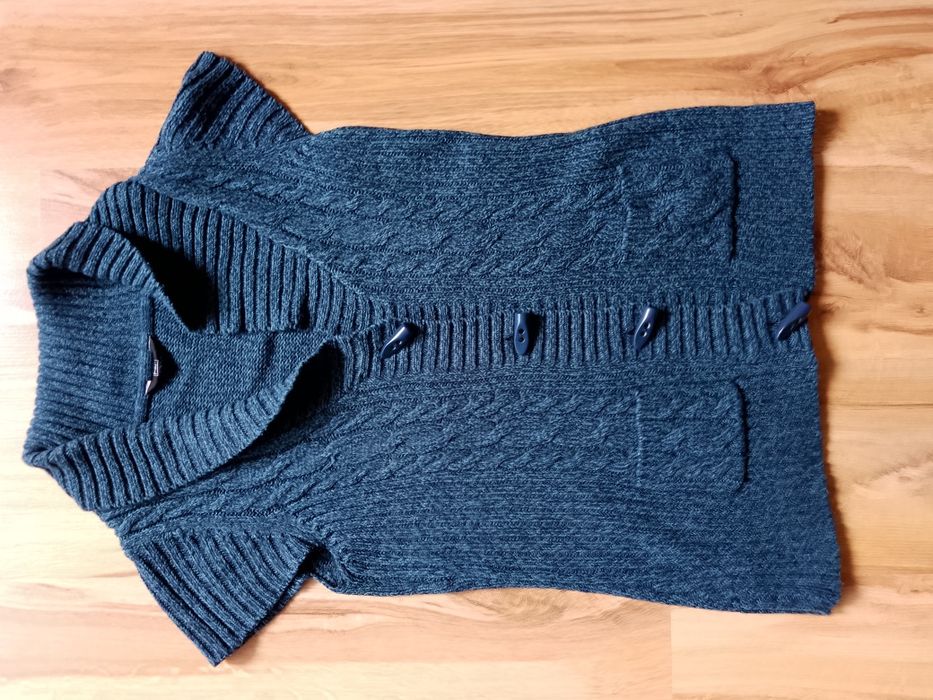 Sweterek kamizelka damska ciepła na zimę M 8 zł