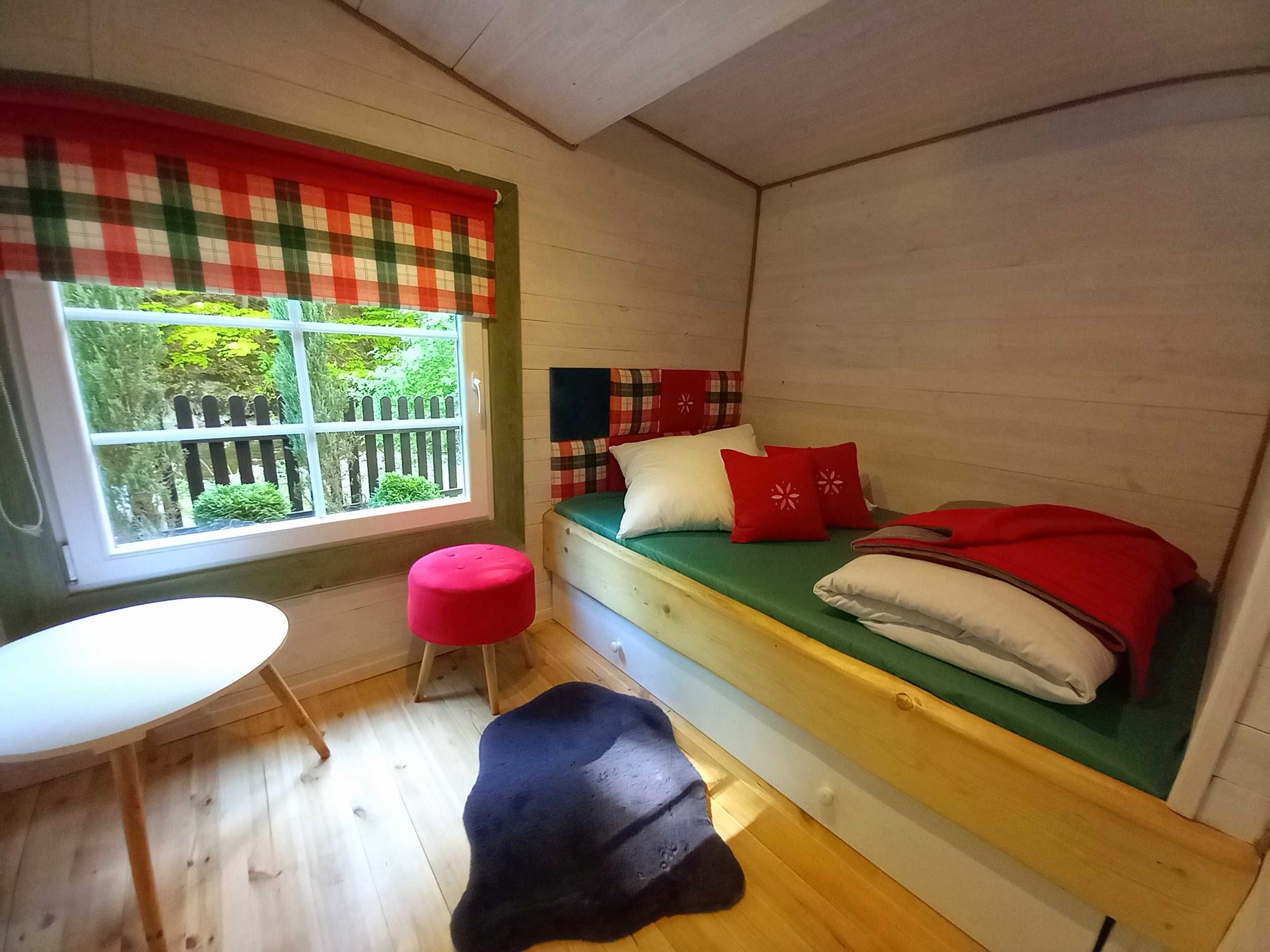 Domek ogrodzony nad rzeką wakacje kominek jacuzzi Beskidy Brenna,Wisła