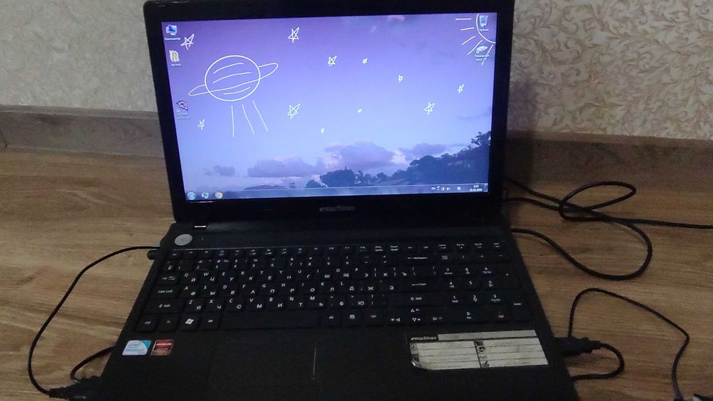 Ноутбук  Emachines E732ZG
