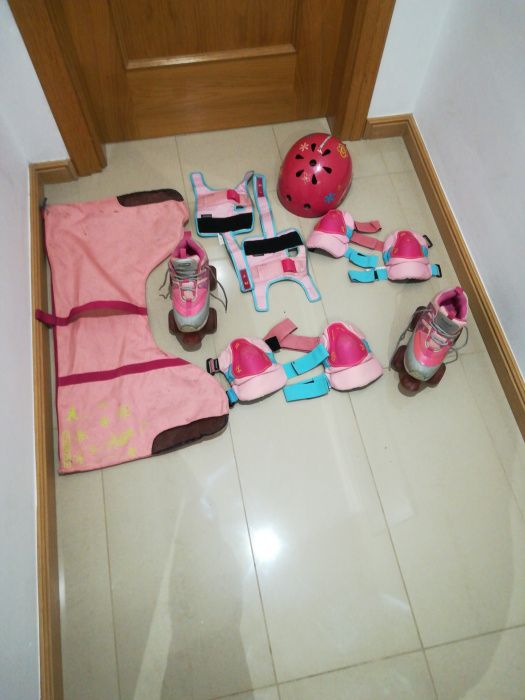Conjunto patins Menina