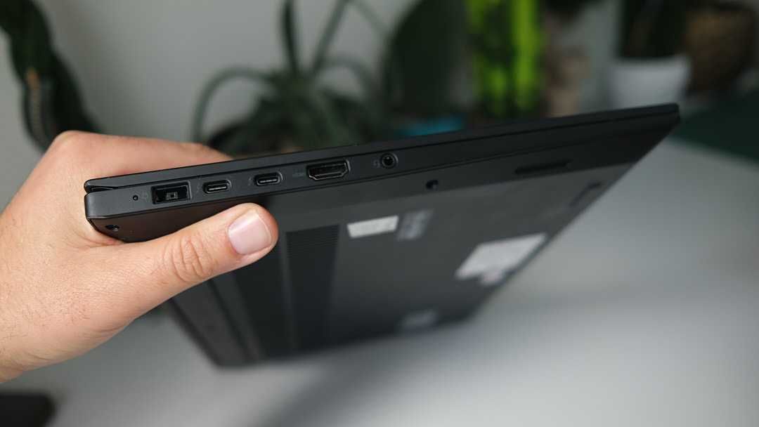 ThinkPad X1 Extreme Gen 3 I9 -10885H 64 512 GTX 1650 TI Max-Q 15,6 4K