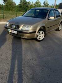 Продам Volkswagen Bora 1.6