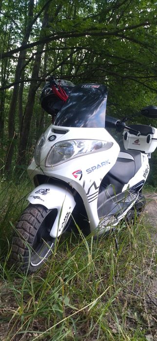 Скутер Spark sp150s-28