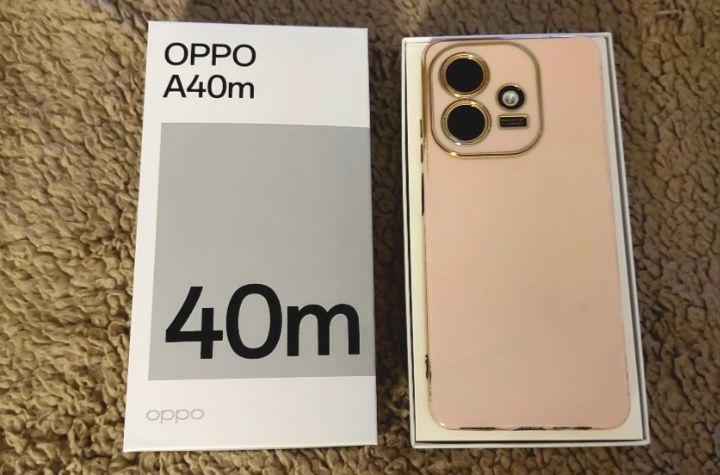 Oppo A40M  Branco como Novo
256Gb Rom + 
2TB em c