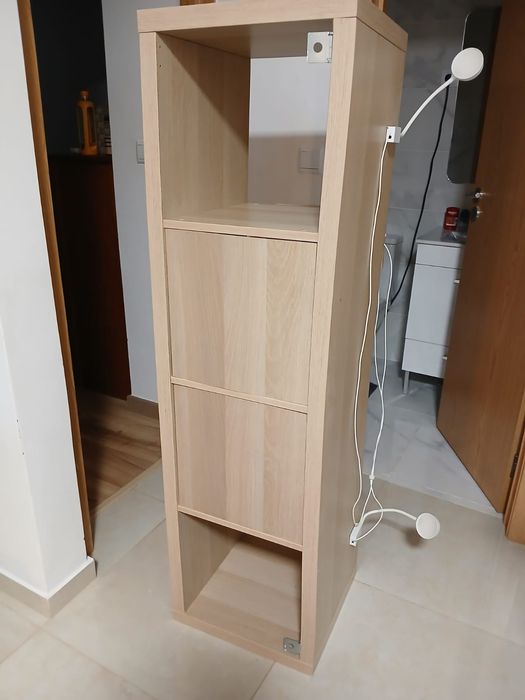 Estante kallax com gavetas