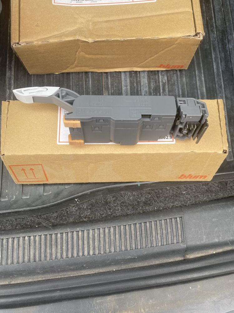 System Servo drive Blum