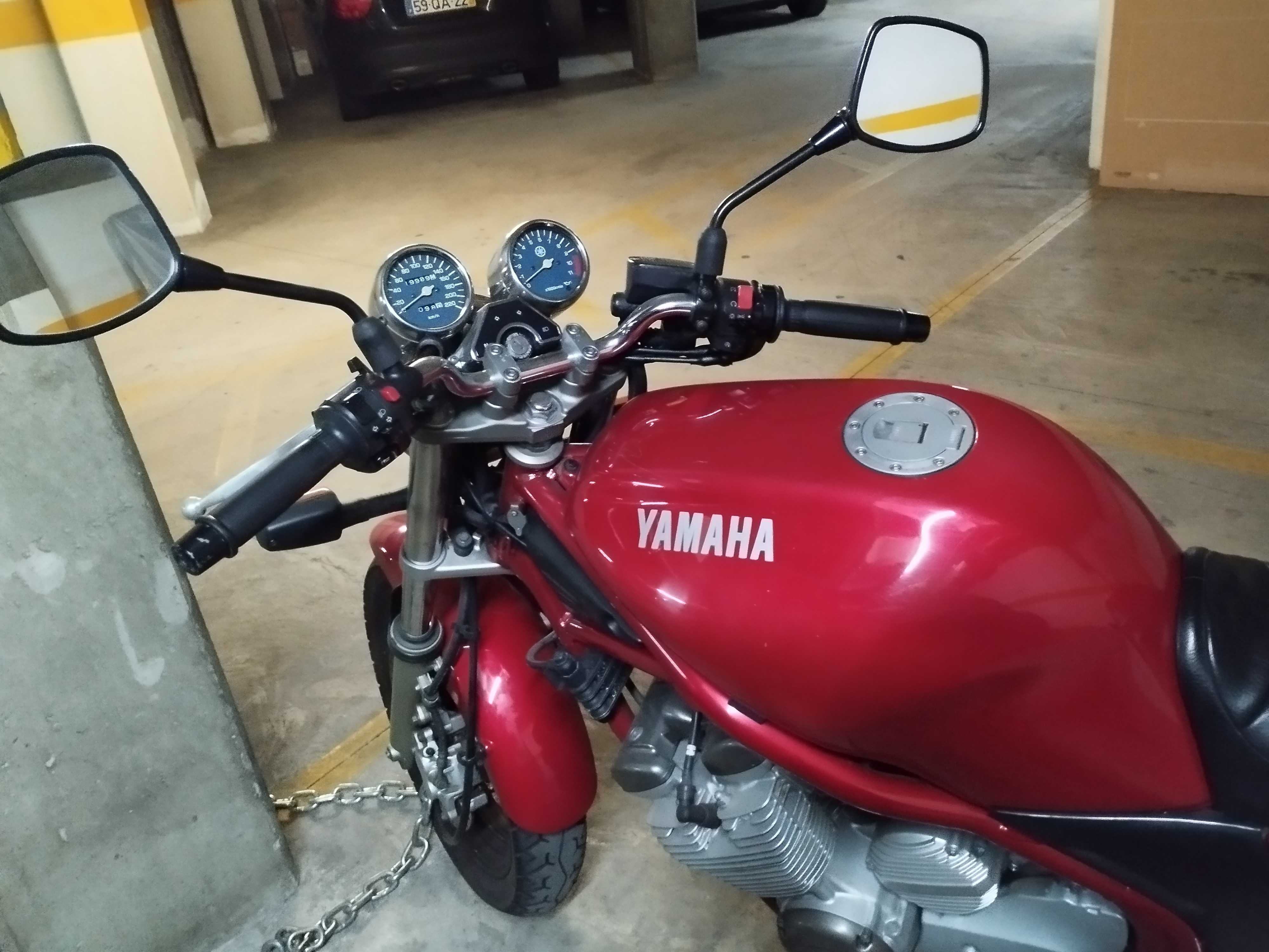 Vendo Mota em bom estado