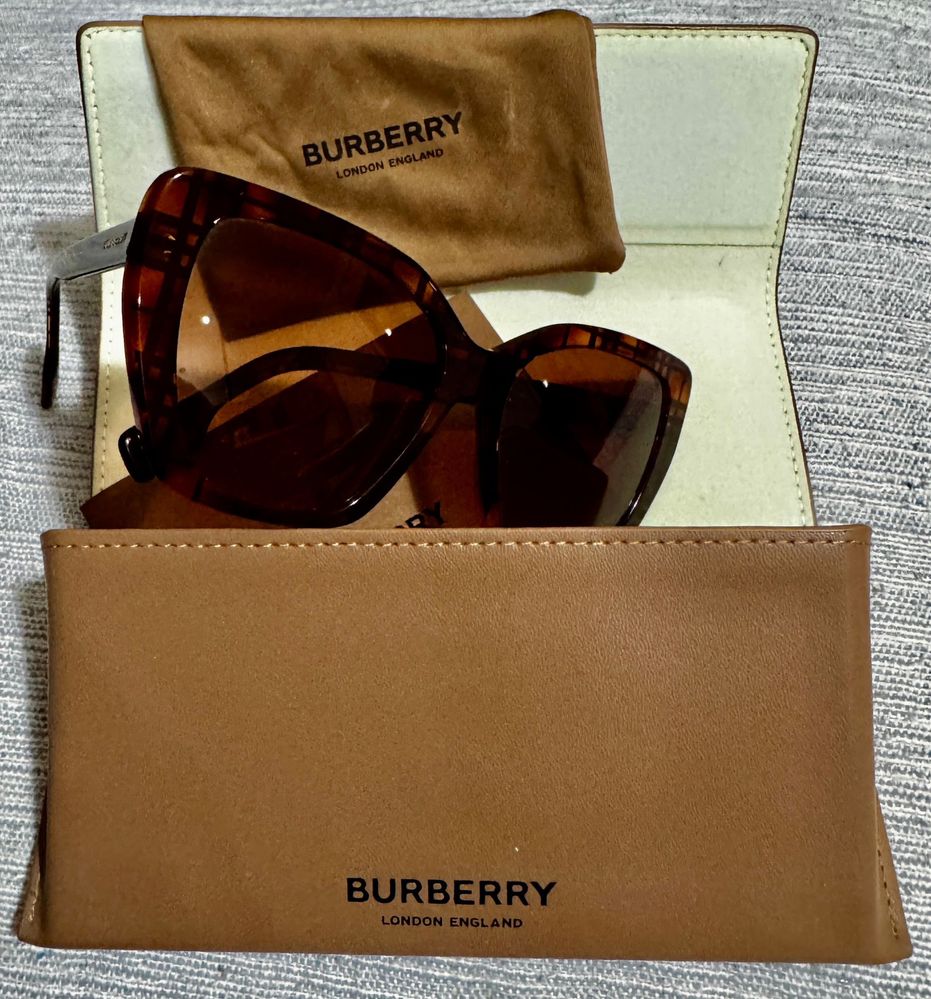 Oculos de sol burberry