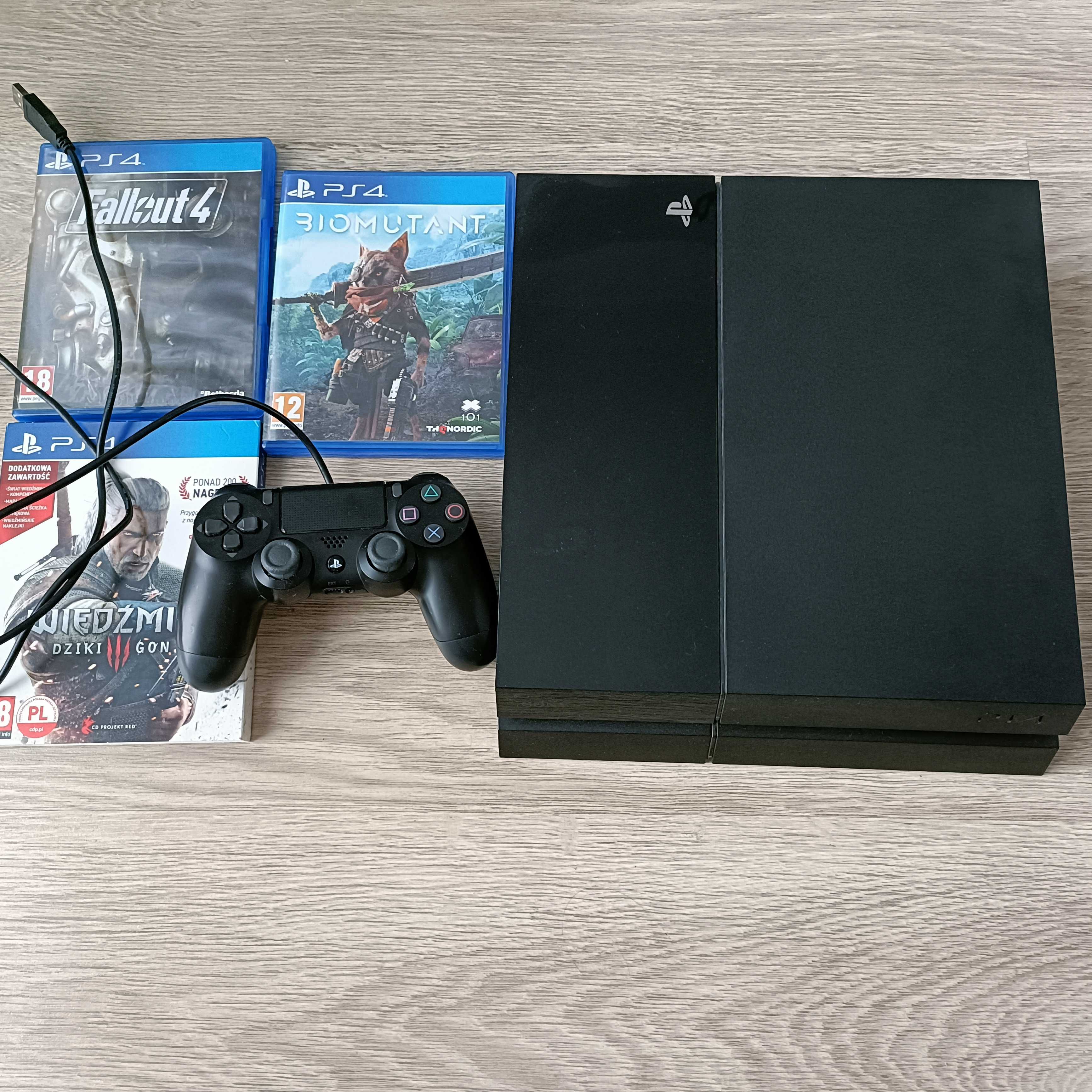 PS4 + gry bardzo dobry stan