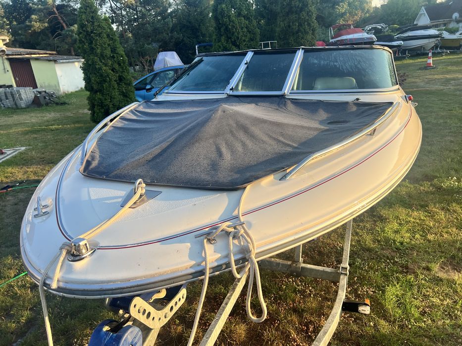 Motorówka Sea ray 170