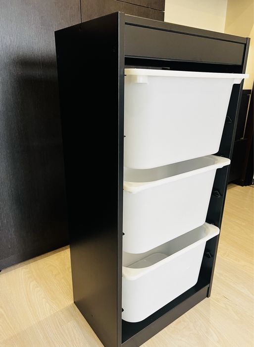 Стелаж для іграшок від ІКЕА