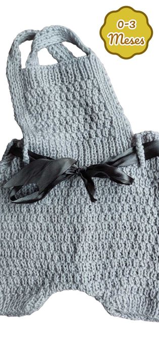 2 Macacões Jardineiras (Amarelo e Cinzento) 0-3 meses