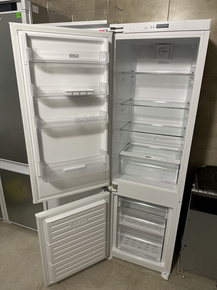 Холодильник під вмонтування Kernau