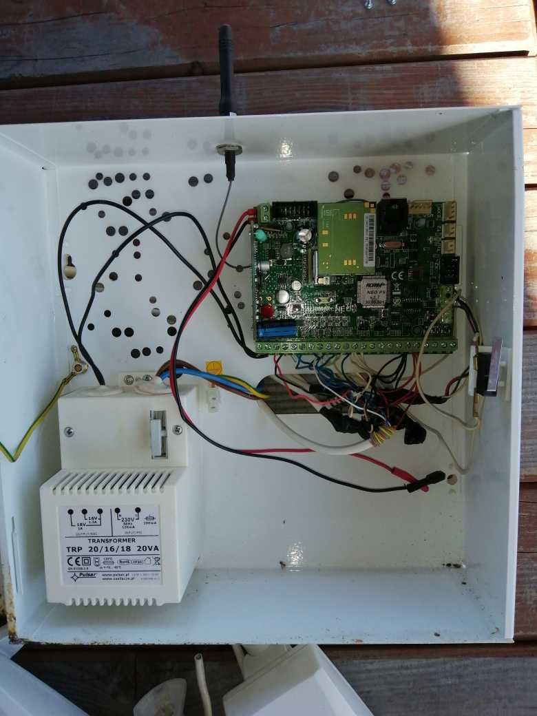 Alarm Ropam Elektronik NEO/NEO-PS z panelem dotykowym TPR-1/TPR-1F