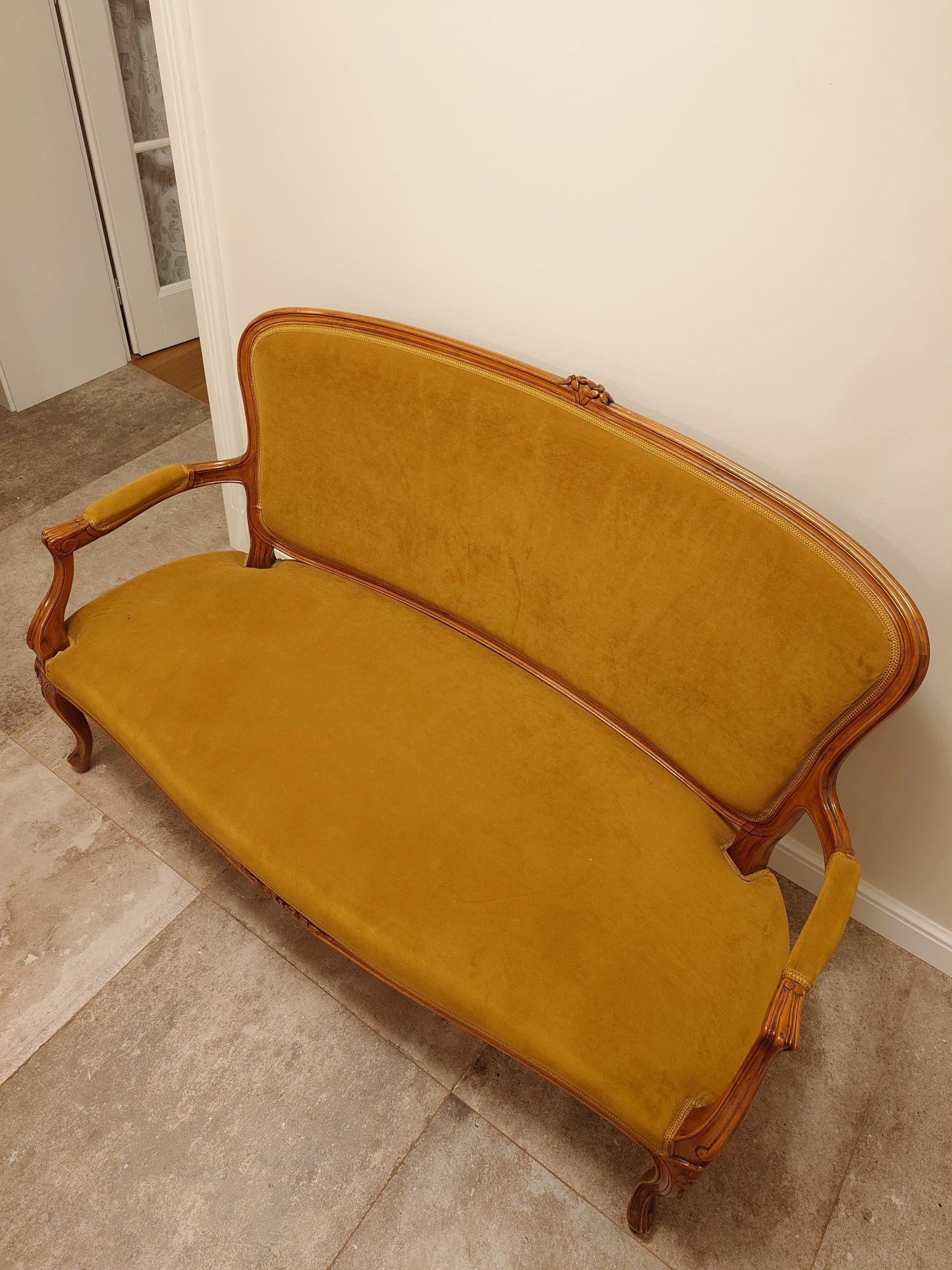Sofa,  ławeczka tapicerowana