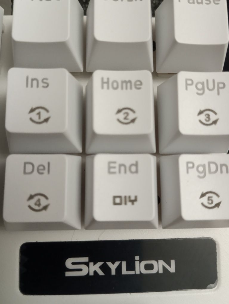 Игровая Механическая Клавиатура SKYLION K87 с подсветкой Клавиш RGB