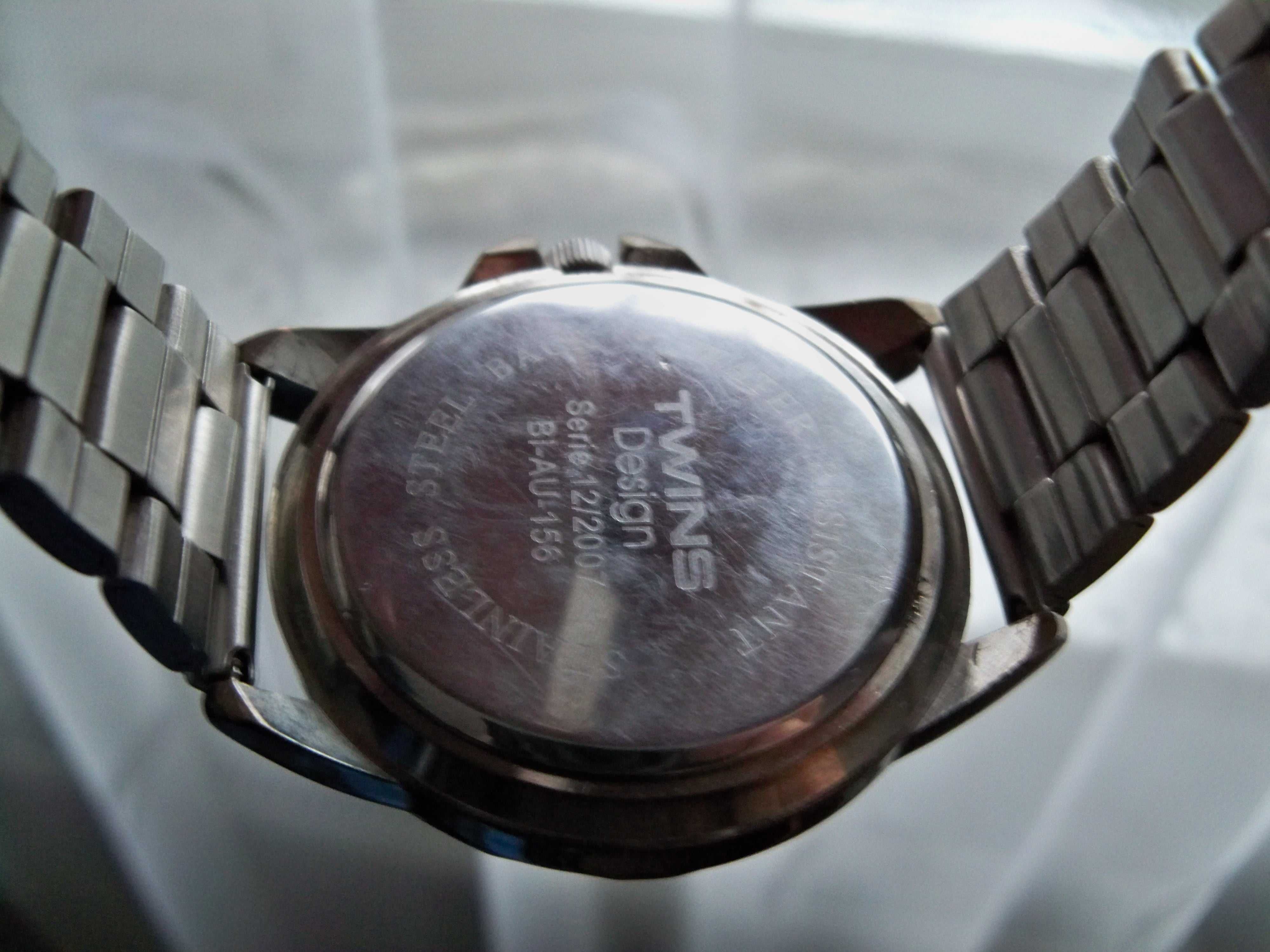 Zegarek męski Twins - klasyczny, analogowy, kwarcowy, na bransolecie