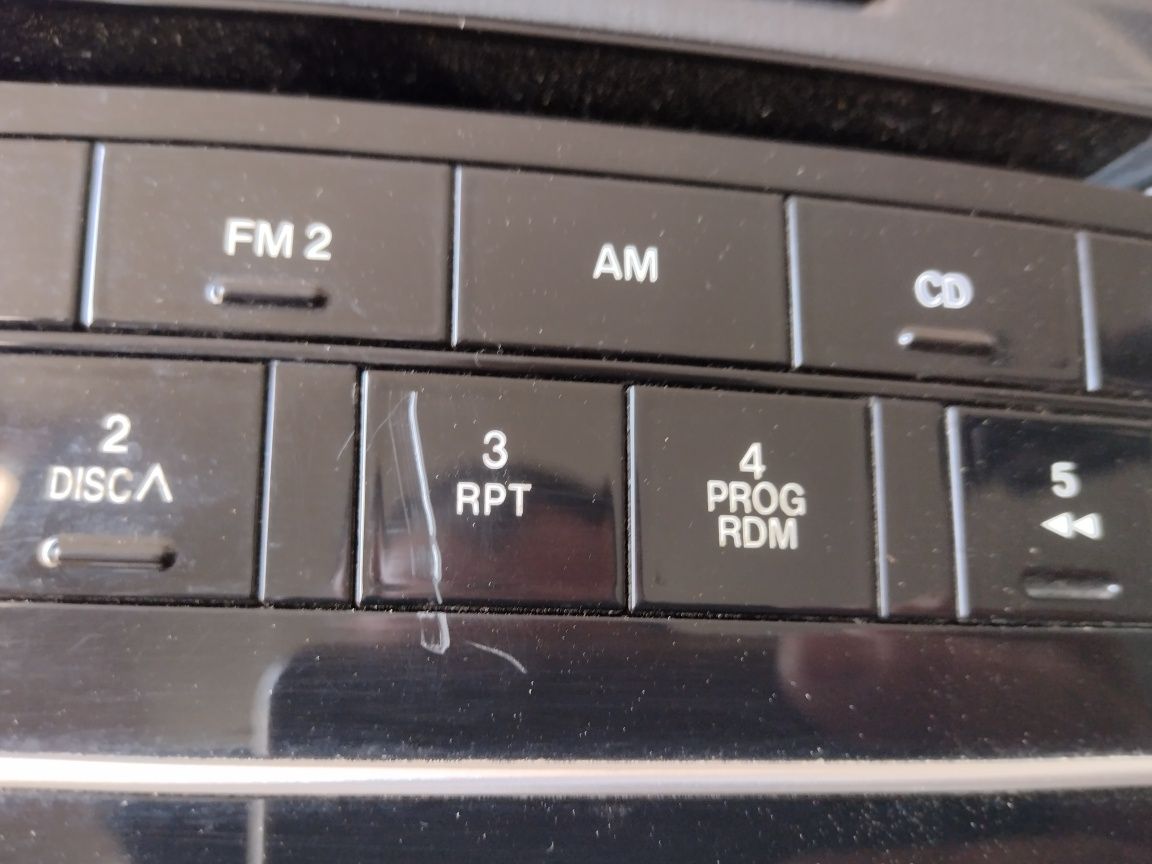 Mazda 6 GG GY lift 05-07 - Radio Radioodtwarzacz Ramka Panel kpl