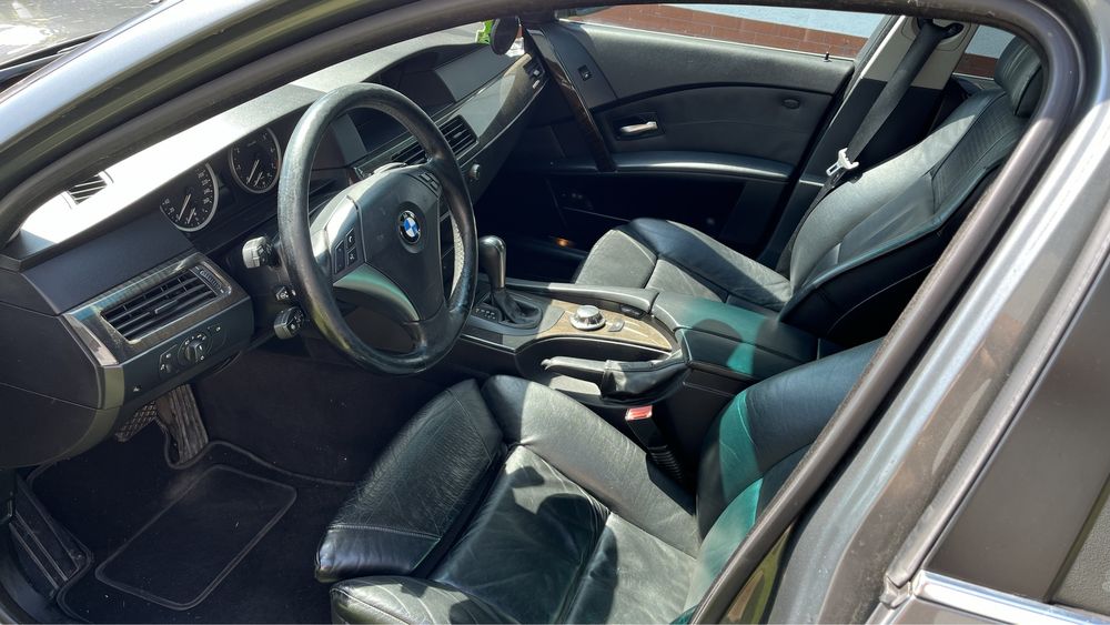 BMW E60 545i 333km